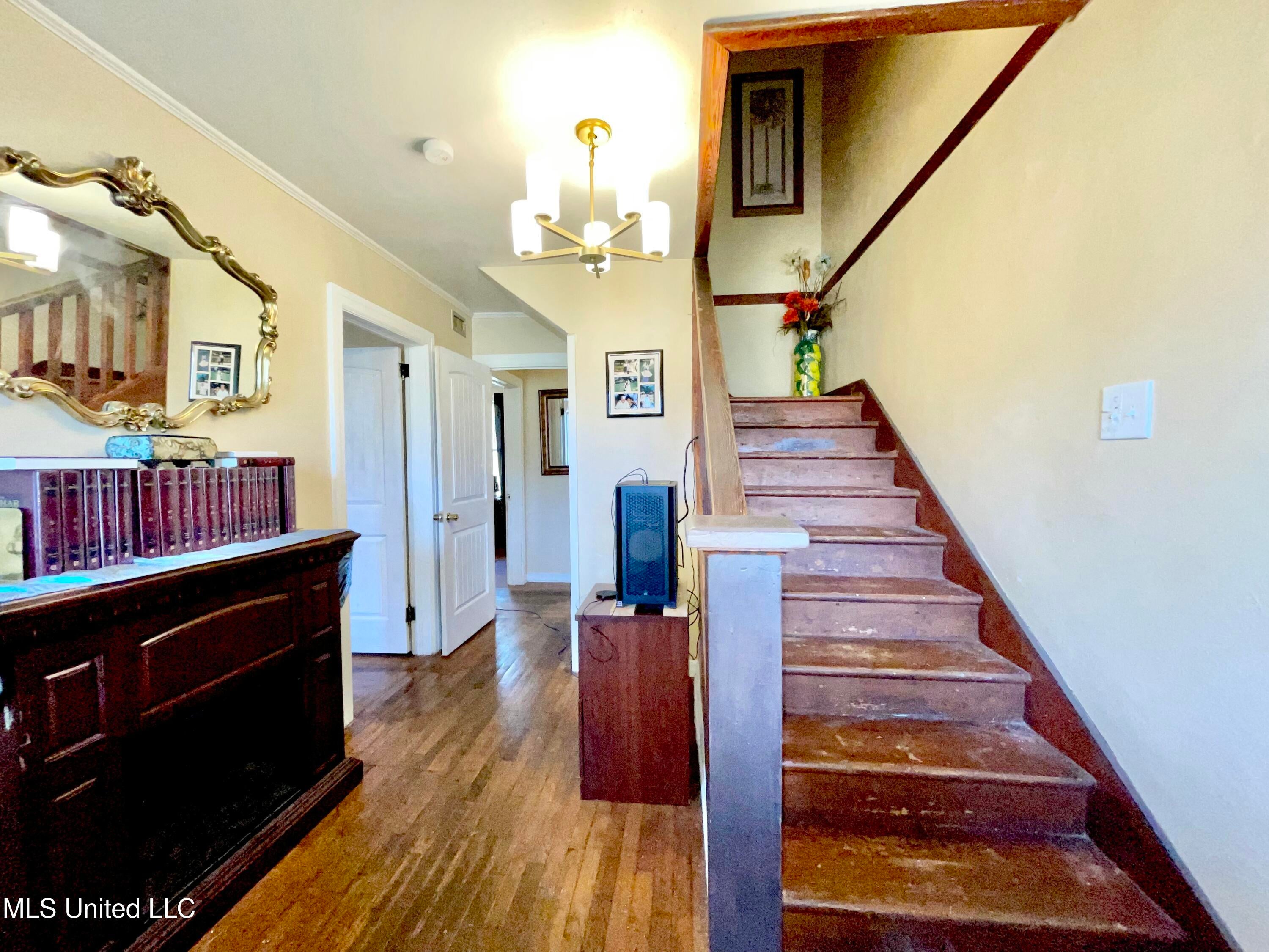 Griffin St, Moss Point, MS 39563 #1