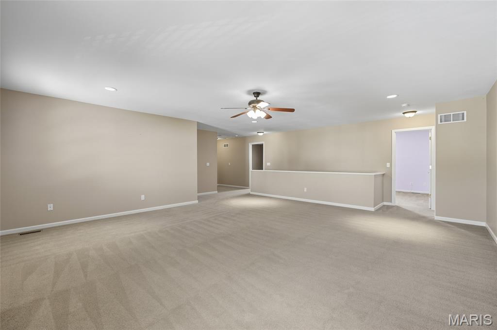 Eureka, Missouri, 63025, United States, 4 Bedrooms Bedrooms, ,3 BathroomsBathrooms,Residential,For Sale,1955087