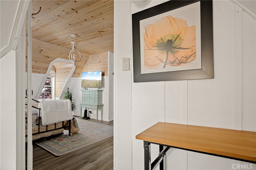 Lake Arrowhead, California, 92352, United States, 3 Bedrooms Bedrooms, ,2 BathroomsBathrooms,Residential,For Sale,1984793