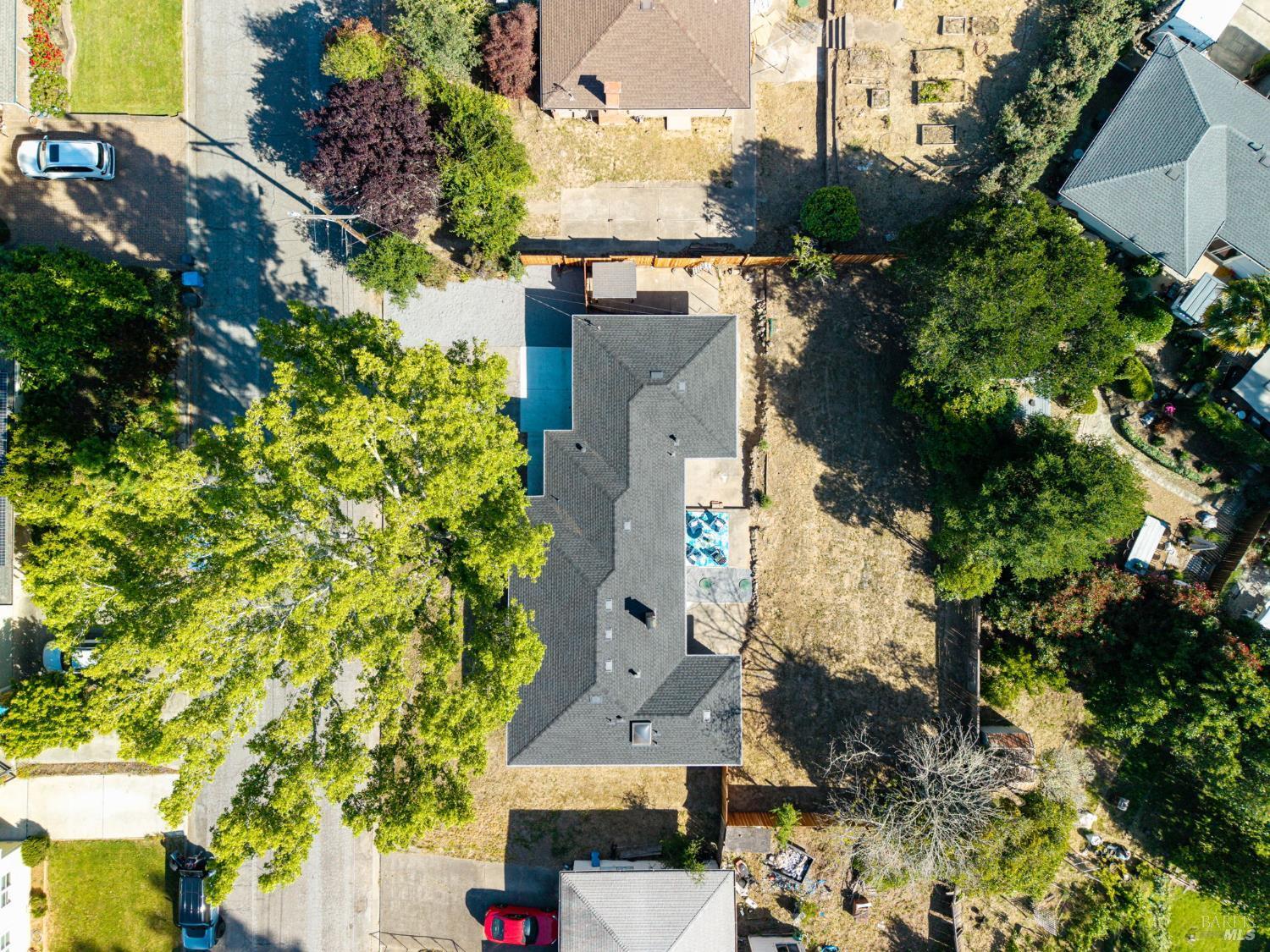 Sebastopol, California, 95472, United States, 2 Bedrooms Bedrooms, ,1 BathroomBathrooms,Residential,For Sale,2048872