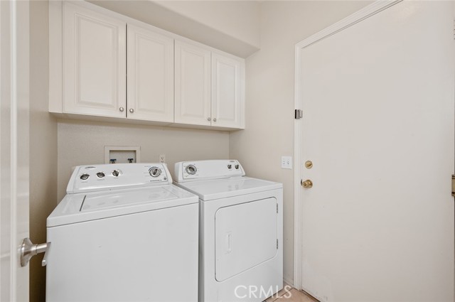 Valencia, California, 91354, United States, 4 Bedrooms Bedrooms, ,3 BathroomsBathrooms,Residential,For Sale,1976397