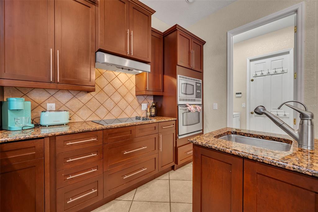Orlando, Florida, 32832, United States, 4 Bedrooms Bedrooms, ,4 BathroomsBathrooms,Residential,For Sale,1901368
