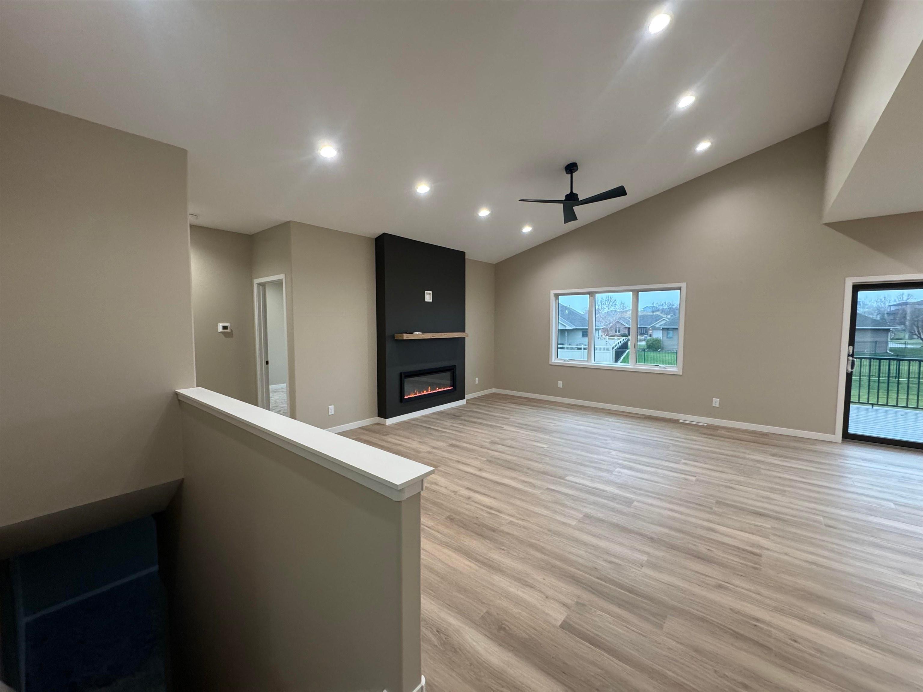 Norfolk, Nebraska, 68701, United States, 4 Bedrooms Bedrooms, ,3 BathroomsBathrooms,Residential,For Sale,1993341