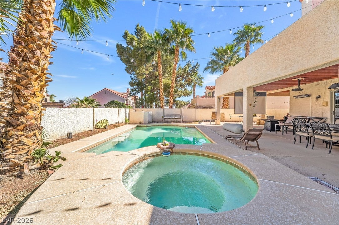 Henderson, Nevada, 89014, United States, 4 Bedrooms Bedrooms, ,3 BathroomsBathrooms,Residential,For Sale,2028376