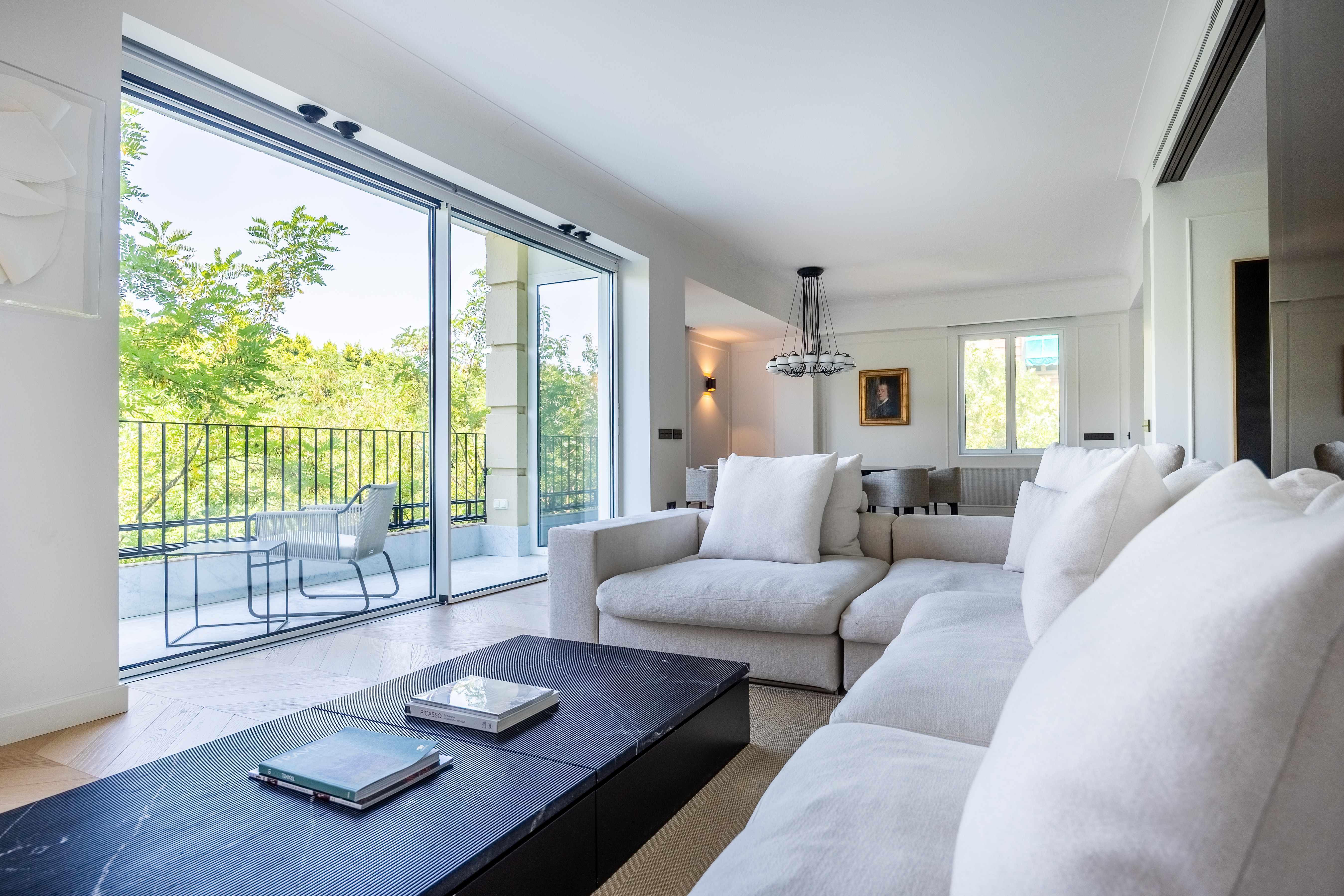  Elegant Renovated Apartment in Exclusive Area, Near Plaza de España, Seville - 物件實景