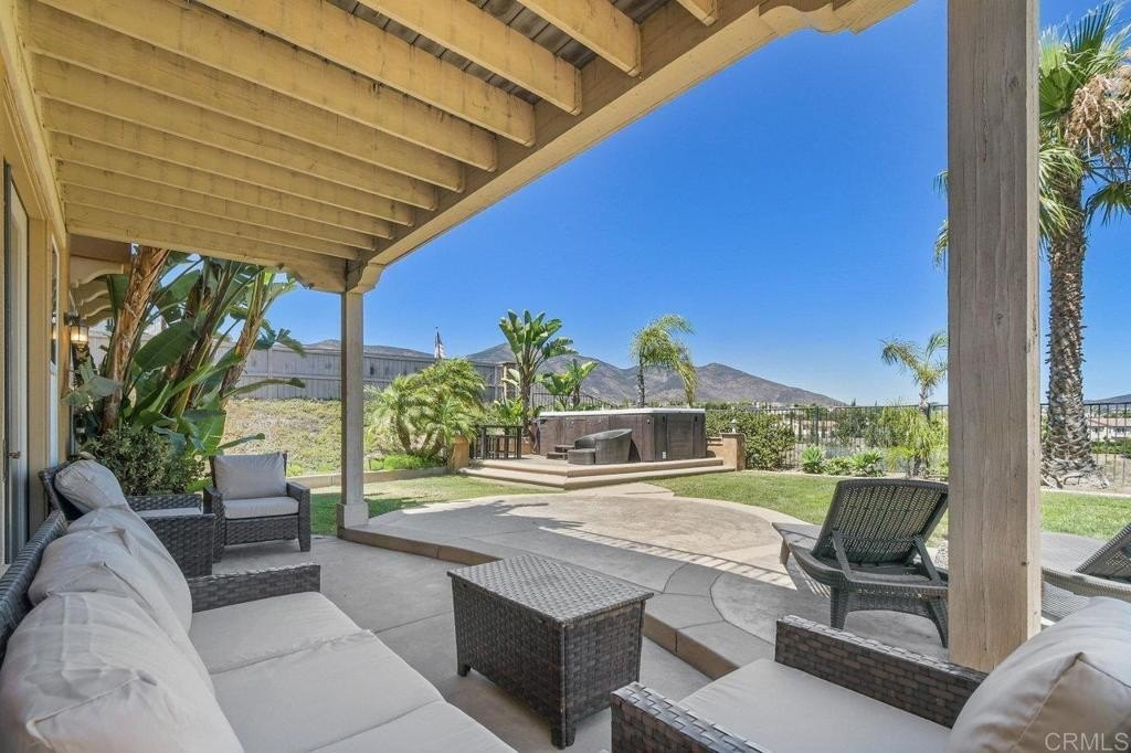 Chula Vista, California, 91914, United States, 4 Bedrooms Bedrooms, ,5 BathroomsBathrooms,Residential,For Sale,1906810