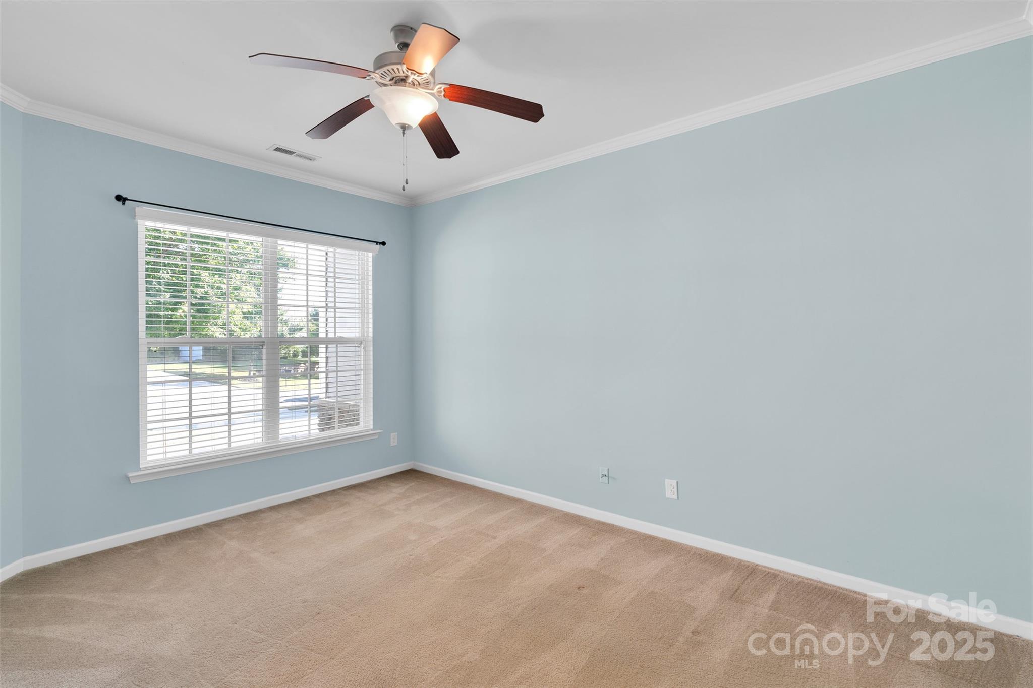 Charlotte, North Carolina, 28278, United States, 3 Bedrooms Bedrooms, ,2 BathroomsBathrooms,Residential,For Sale,1948260