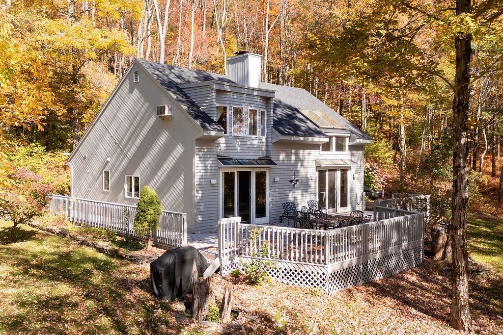 Bovina Center, New York, 13740, United States, 4 Bedrooms Bedrooms, ,5 BathroomsBathrooms,Residential,For Sale,1966687