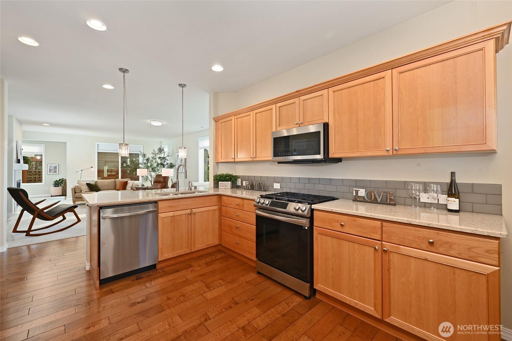 OLYMPIA, Washington, 98516, United States, 3 Bedrooms Bedrooms, ,2 BathroomsBathrooms,Residential,For Sale,1991092