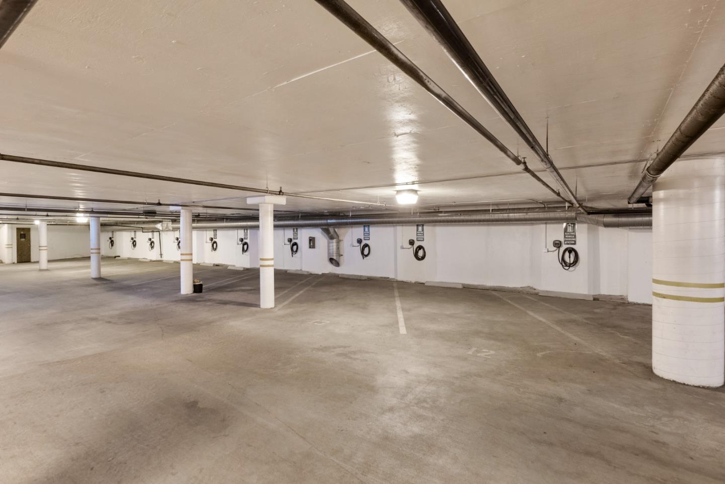 Palo Alto, California, 94306, United States, 2 Bedrooms Bedrooms, ,2 BathroomsBathrooms,Residential,For Sale,1992117