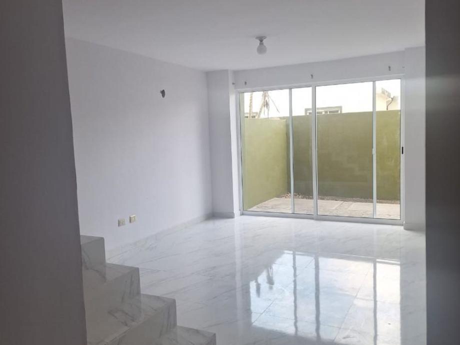 Monterrey, Nuevo León, 64349, Mexico, 3 Bedrooms Bedrooms, ,2 BathroomsBathrooms,Residential,For Sale,1803991