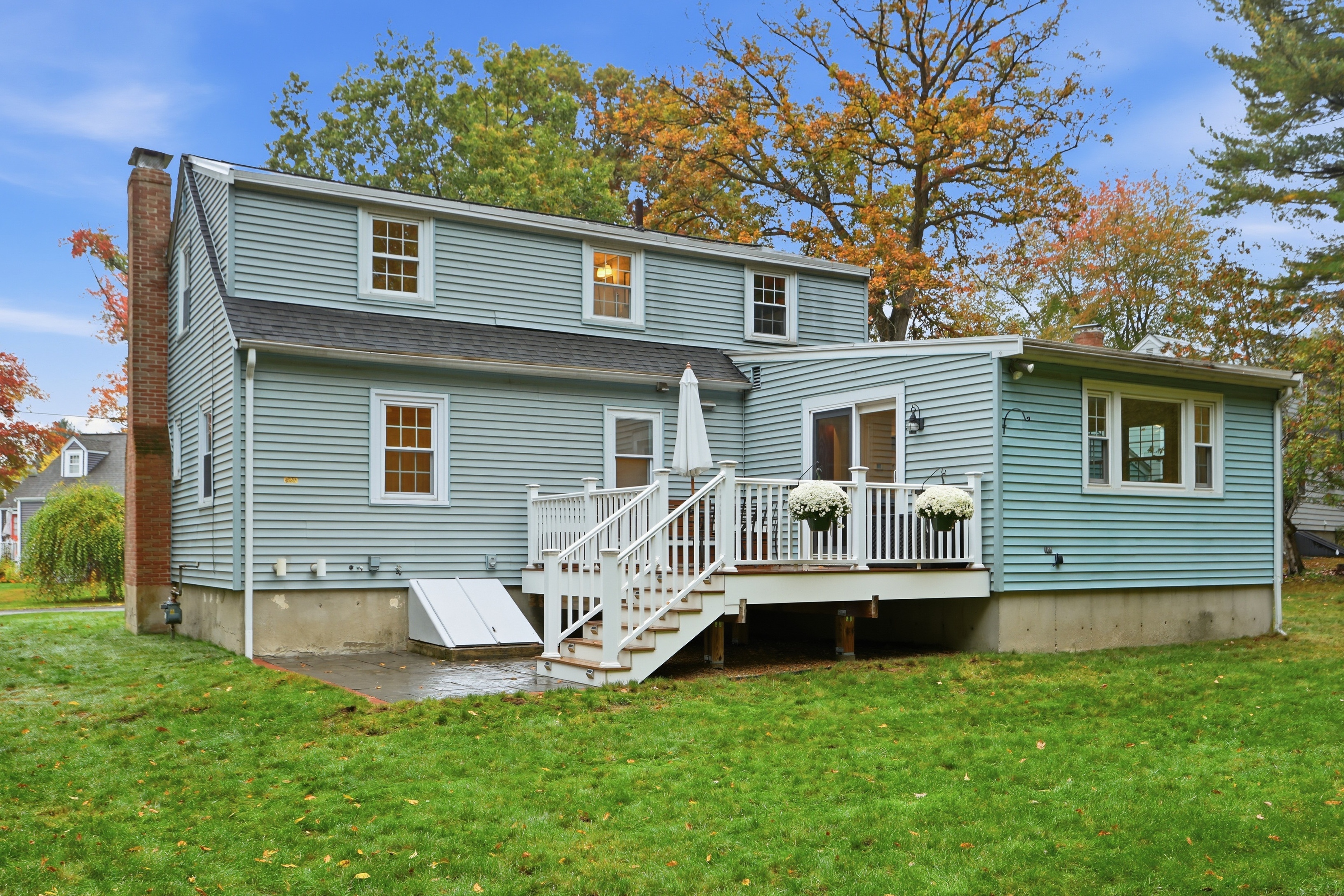  21 Curve Street, Bedford, MA 01730 - 物件實景