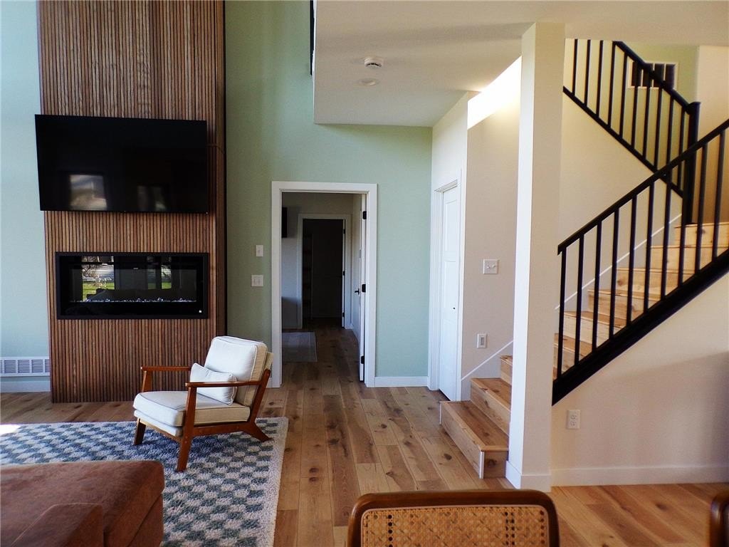 Alexandria, Minnesota, 56308, United States, 4 Bedrooms Bedrooms, ,2 BathroomsBathrooms,Residential,For Sale,2019044
