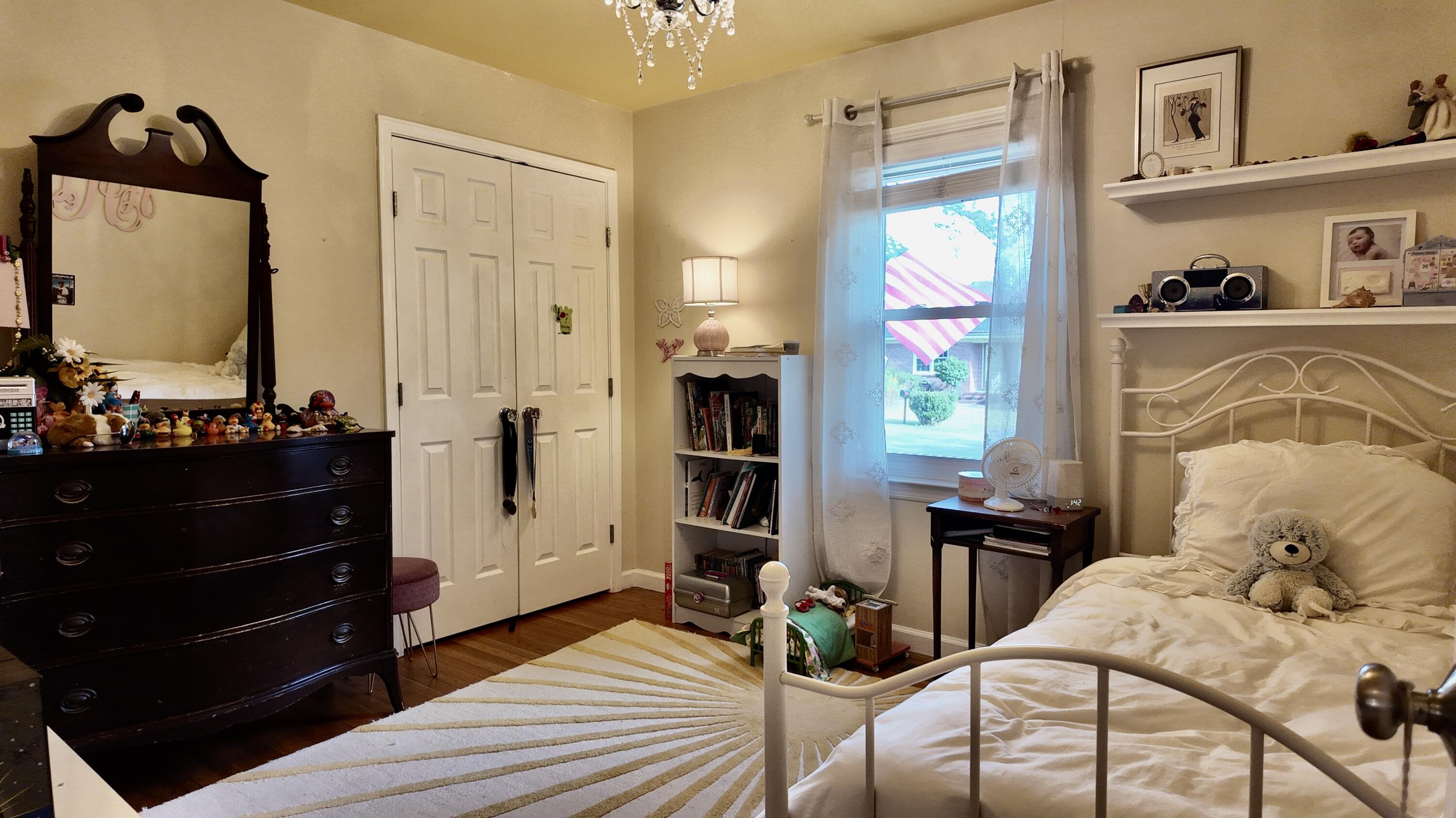 Charleston, South Carolina, 29412, United States, 3 Bedrooms Bedrooms, ,2 BathroomsBathrooms,Residential,For Sale,2001762