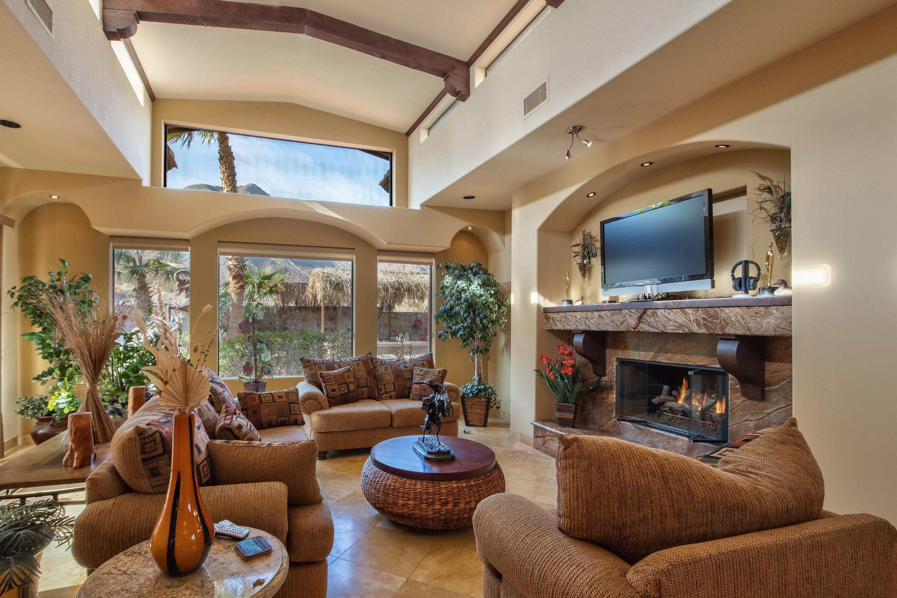 La Quinta, California, 92253, United States, 4 Bedrooms Bedrooms, ,4 BathroomsBathrooms,Residential,For Sale,1940947