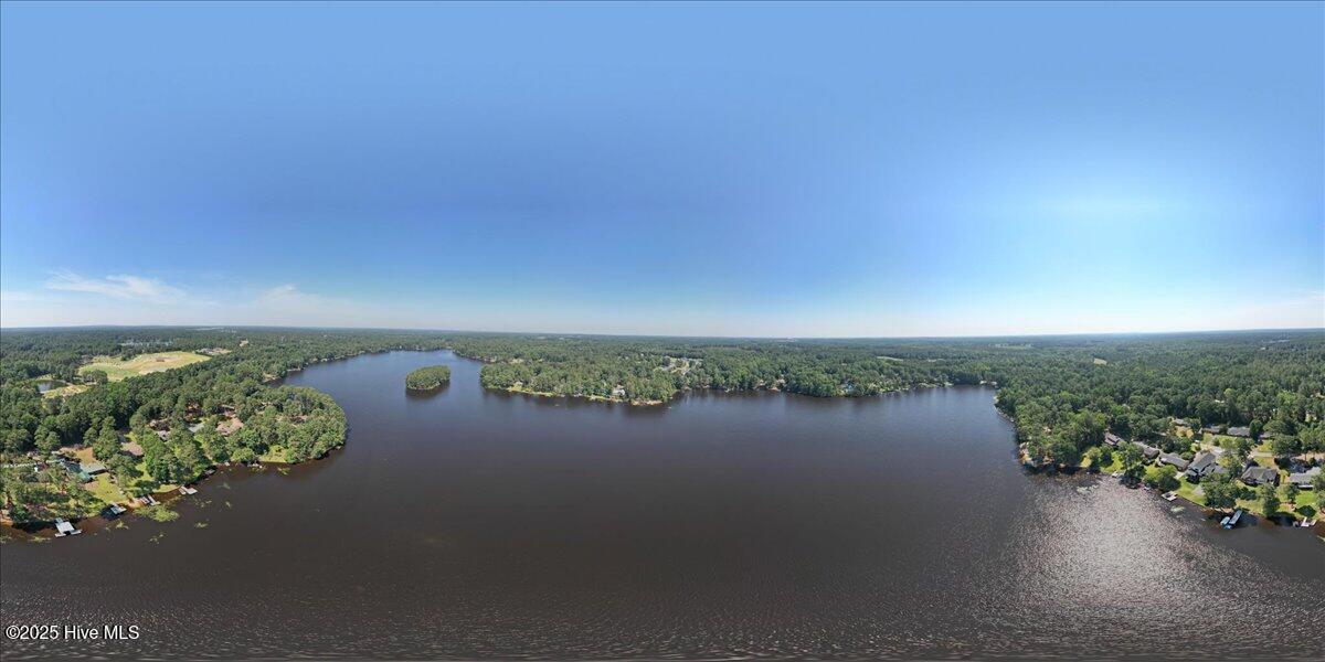 Whispering Pines, North Carolina, 28327, United States, 2 Bedrooms Bedrooms, ,2 BathroomsBathrooms,Residential,For Sale,1997179