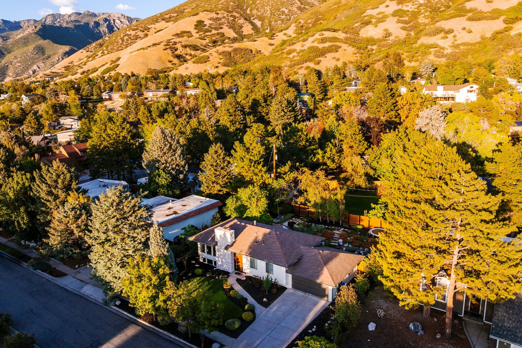  A Prime Cottonwood Heights Setting Near the Canyons - 物件實景