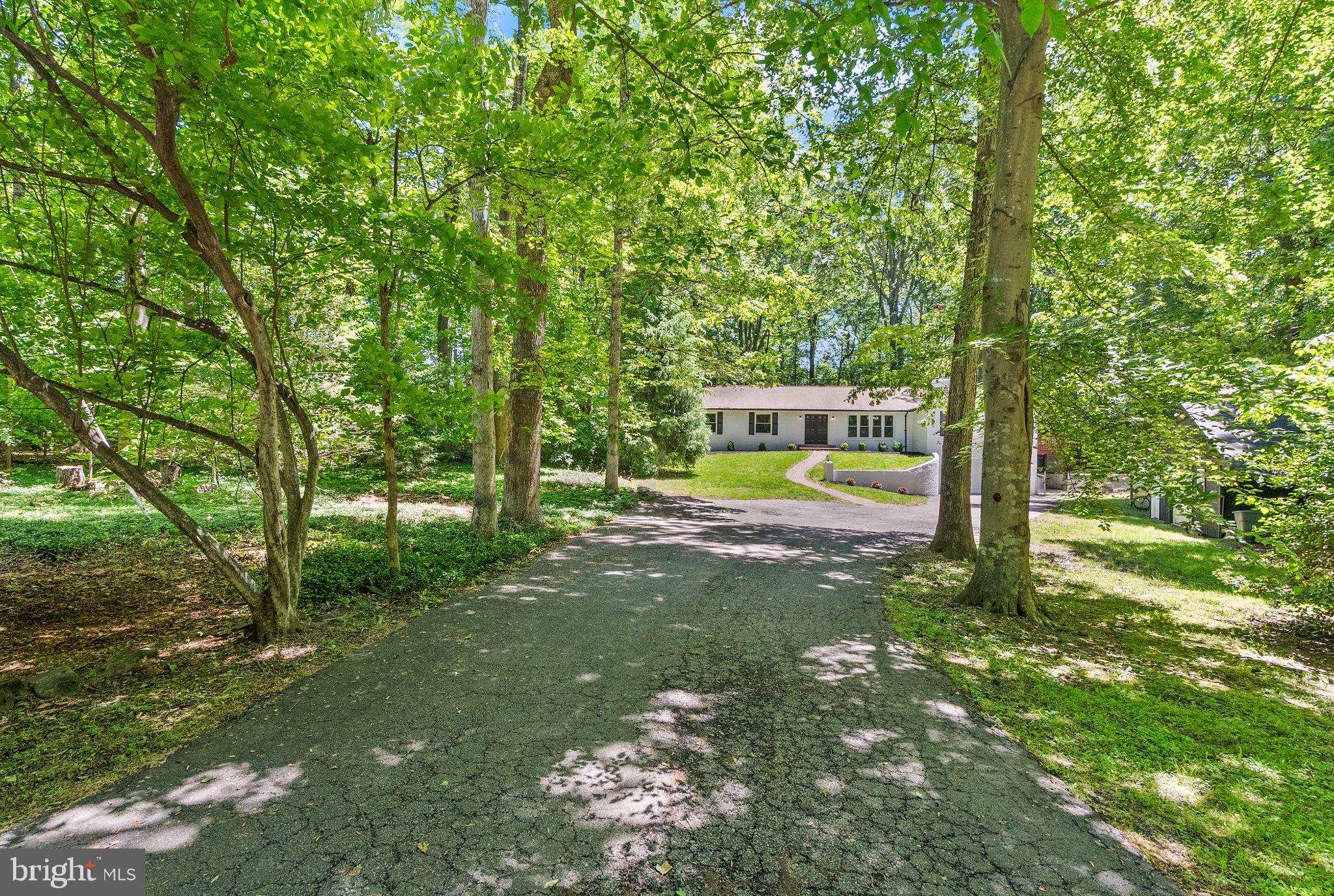 Woodbridge, Virginia, 22193, United States, 6 Bedrooms Bedrooms, ,3 BathroomsBathrooms,Residential,For Sale,1900588