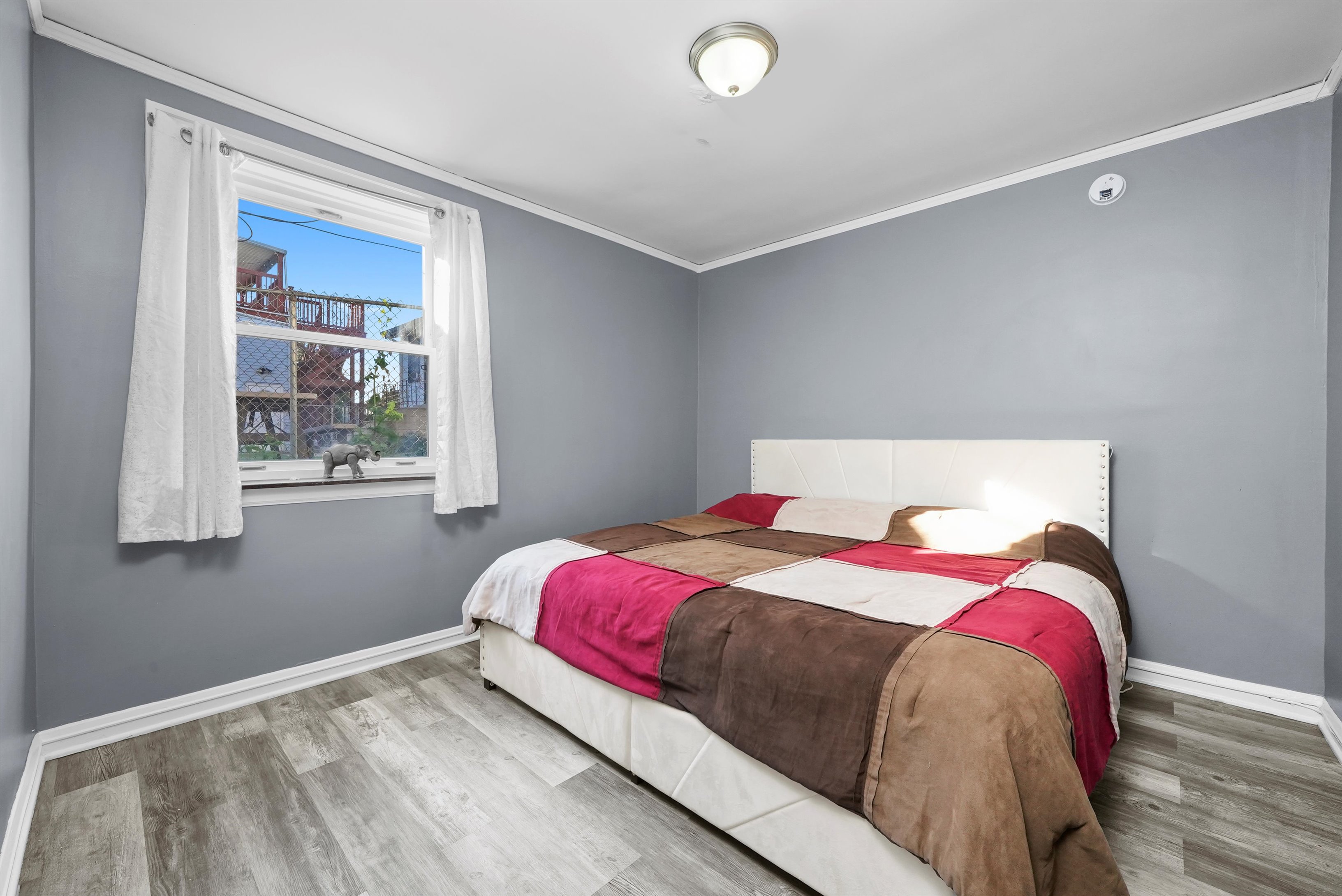 Chicago, Illinois, 60639, United States, 8 Bedrooms Bedrooms, ,3 BathroomsBathrooms,Residential,For Sale,1986101