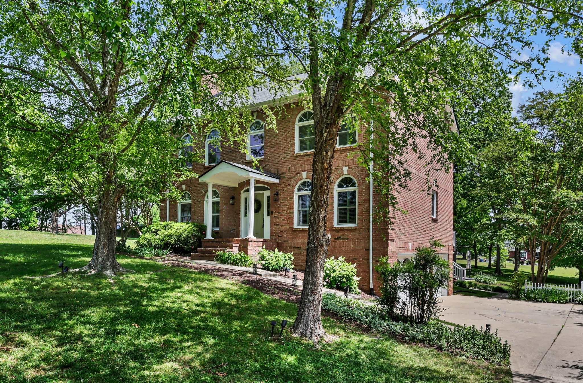 Adams, Tennessee, 37010, United States, 3 Bedrooms Bedrooms, ,3 BathroomsBathrooms,Residential,For Sale,2033502
