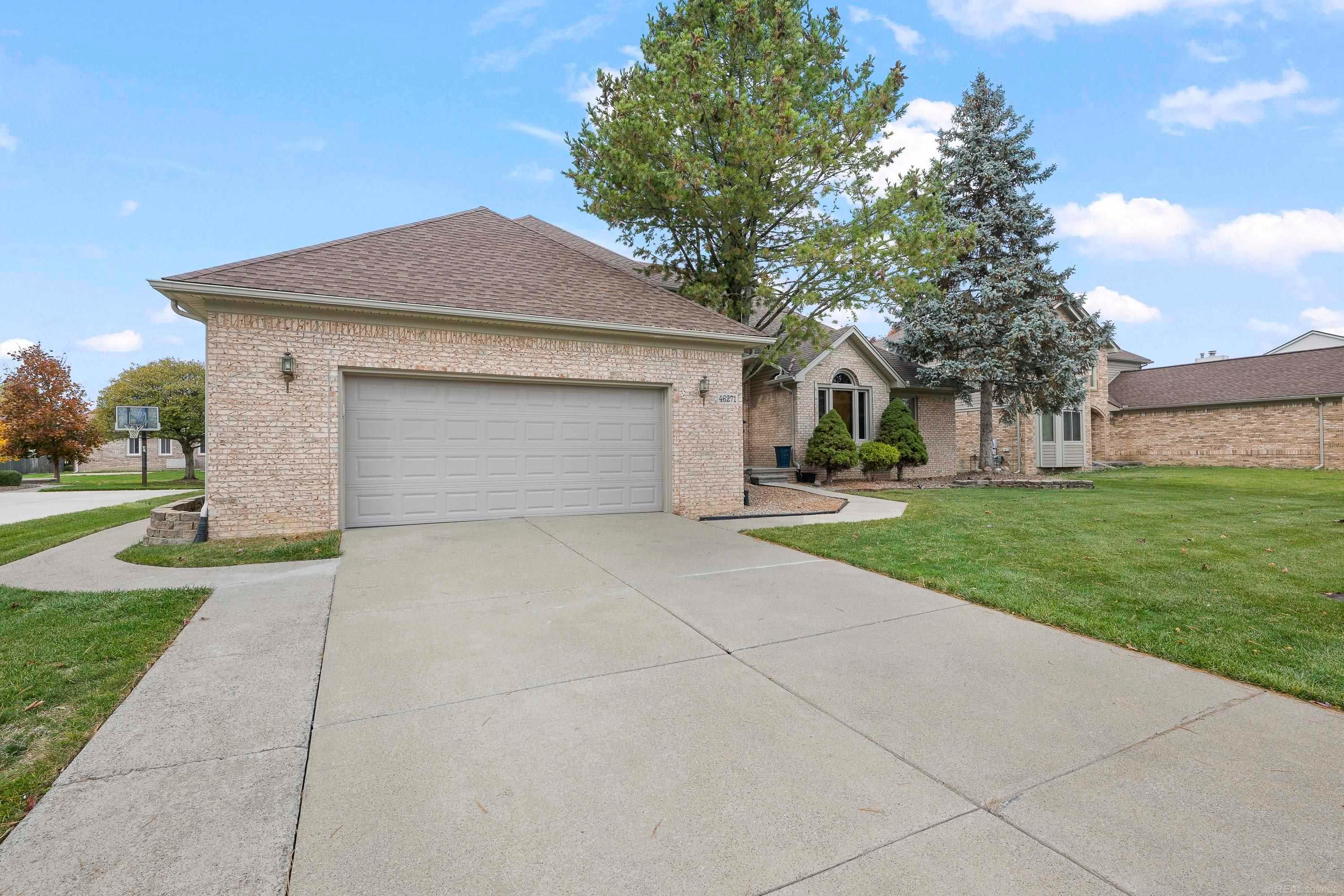 Shelby Twp, Michigan, 48315, United States, 4 Bedrooms Bedrooms, ,4 BathroomsBathrooms,Residential,For Sale,1987428