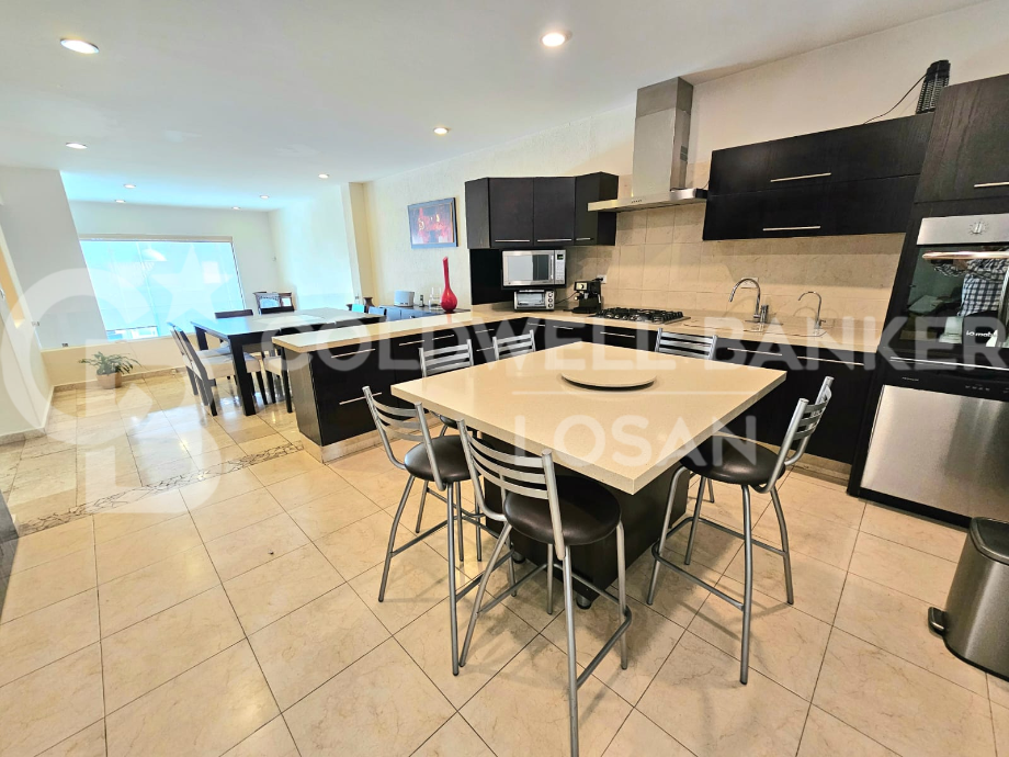 Naucalpan de Juárez, Estado de méxico, 53297, Mexico, 3 Bedrooms Bedrooms, ,3 BathroomsBathrooms,Residential,For Sale,1916979