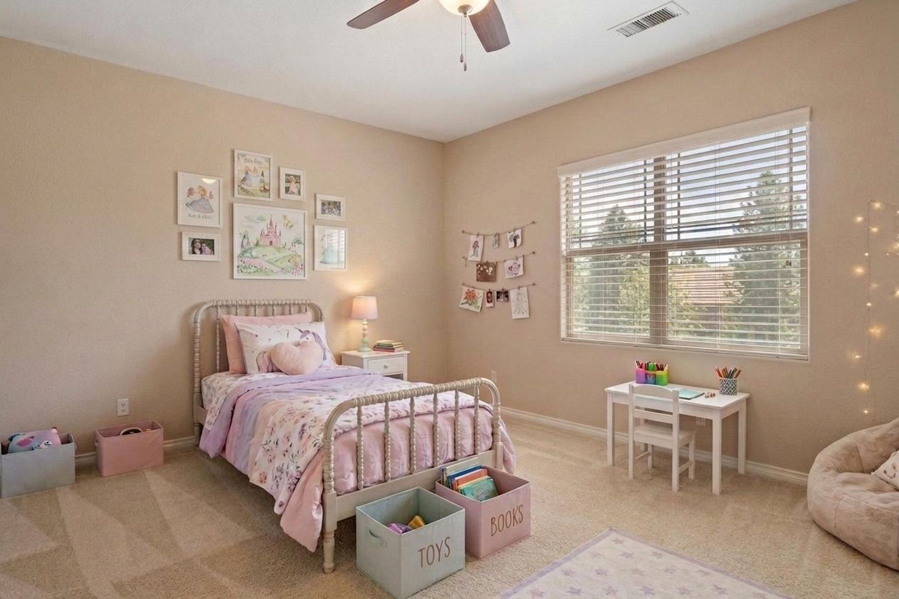  Ideal Blend of Space, Setting and Livability - 物件實景