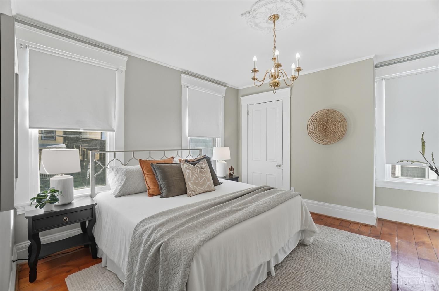 Cincinnati, Ohio, 45226, United States, ,Residential,For Sale,1996186