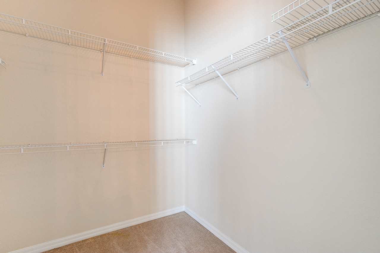 Port Orange, Florida, 32128, United States, 4 Bedrooms Bedrooms, ,2 BathroomsBathrooms,Residential,For Sale,1987397