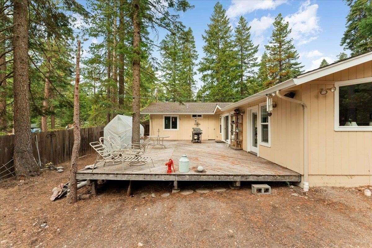Mt Shasta, California, 96067, United States, 3 Bedrooms Bedrooms, ,2 BathroomsBathrooms,Residential,For Sale,1929082