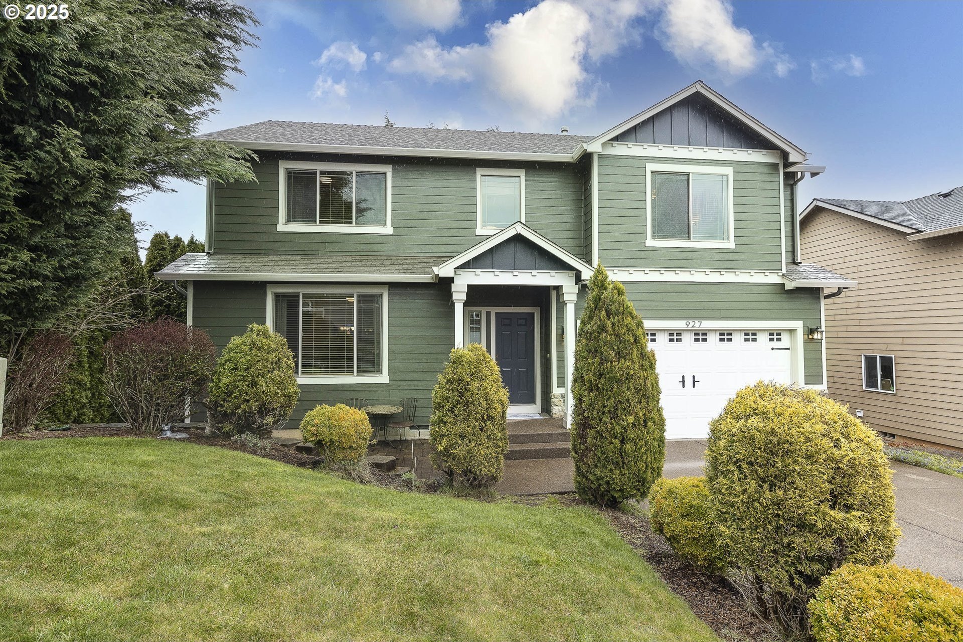 Salem, Oregon, 97306, United States, 4 Bedrooms Bedrooms, ,3 BathroomsBathrooms,Residential,For Sale,1739115