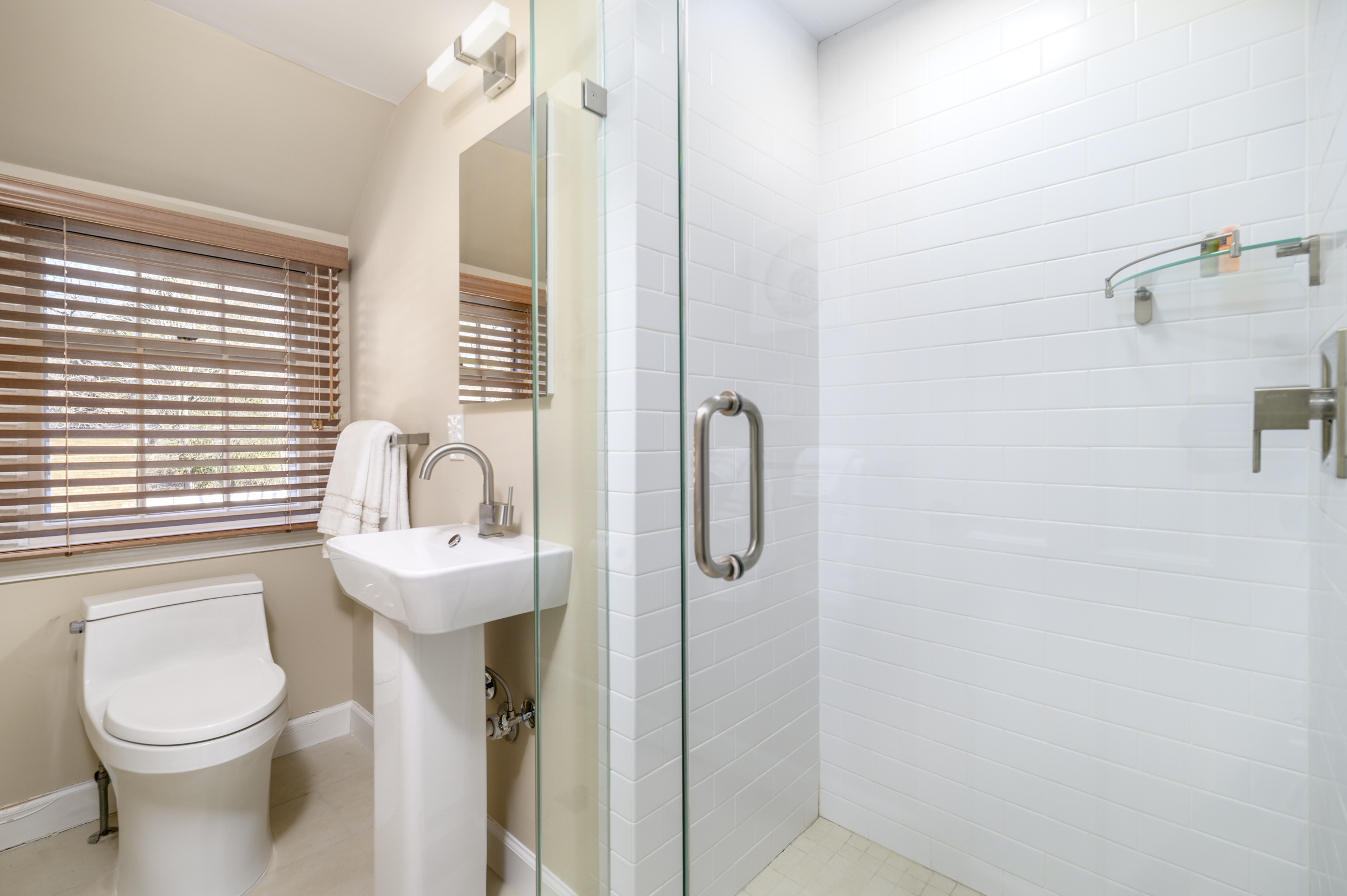  Timeless Colonial in Brookside - 物件實景