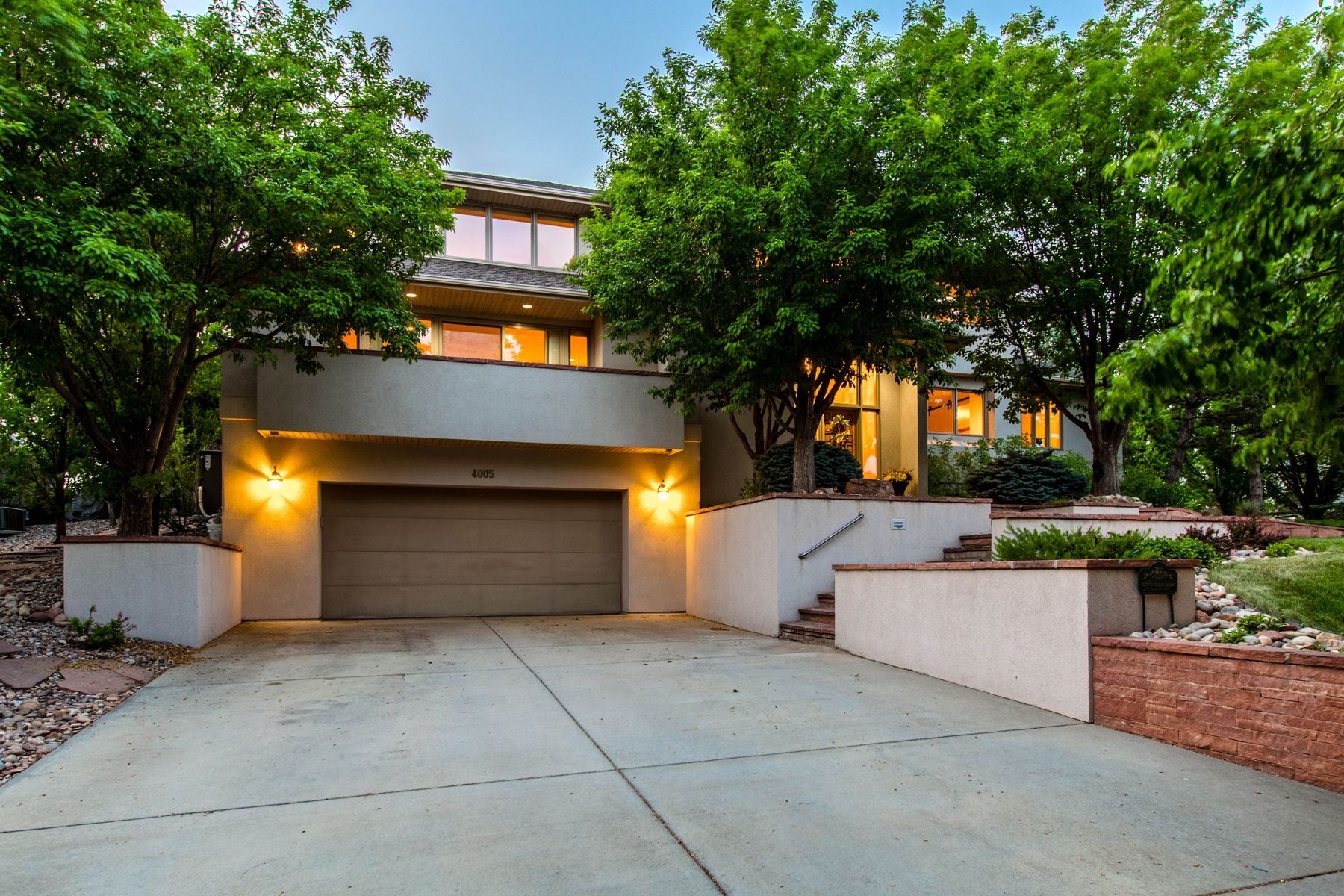  Timeless Waterfront Home With Beautiful Views - 物件實景