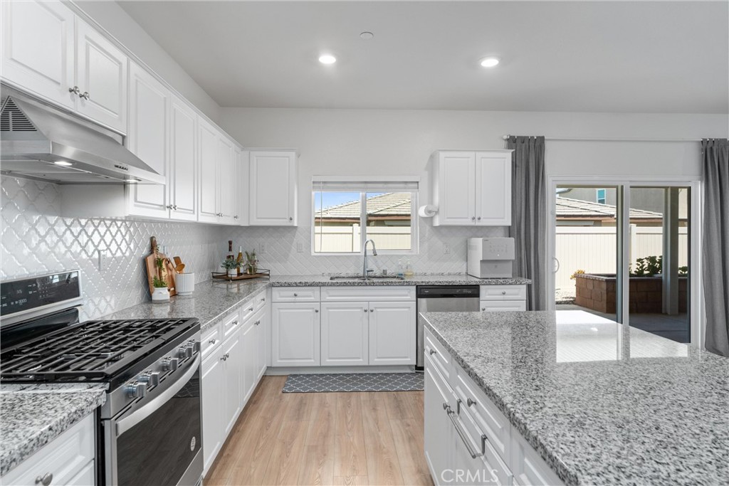 Menifee, California, 92584, United States, 4 Bedrooms Bedrooms, ,2 BathroomsBathrooms,Residential,For Sale,1901372