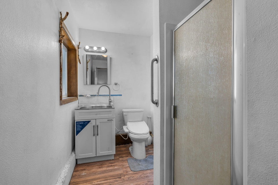Prineville, Oregon, 97754, United States, 3 Bedrooms Bedrooms, ,3 BathroomsBathrooms,Residential,For Sale,1850319