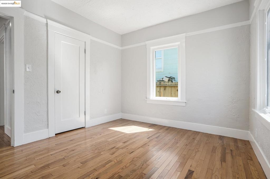 Berkeley, California, 94702, United States, 2 Bedrooms Bedrooms, ,1 BathroomBathrooms,Residential,For Sale,1921727