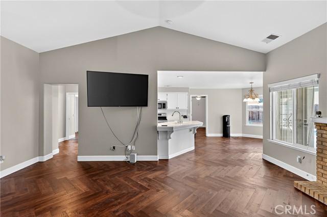 Merced, California, 95340, United States, 5 Bedrooms Bedrooms, ,3 BathroomsBathrooms,Residential,For Sale,2012352