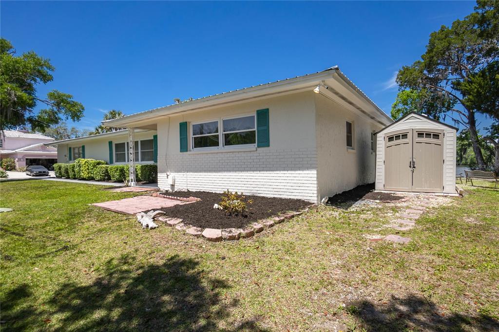 Crystal River, Florida, 34428, United States, 3 Bedrooms Bedrooms, ,2 BathroomsBathrooms,Residential,For Sale,1840194