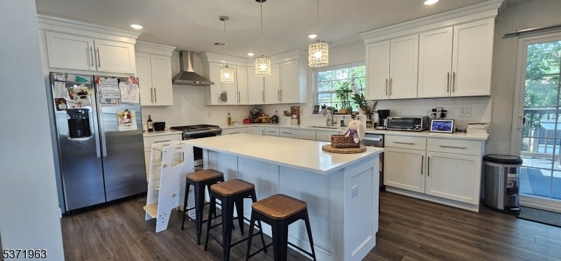 Keansburg Boro, New Jersey, 07734, United States, 4 Bedrooms Bedrooms, ,3 BathroomsBathrooms,Residential,For Sale,1944919