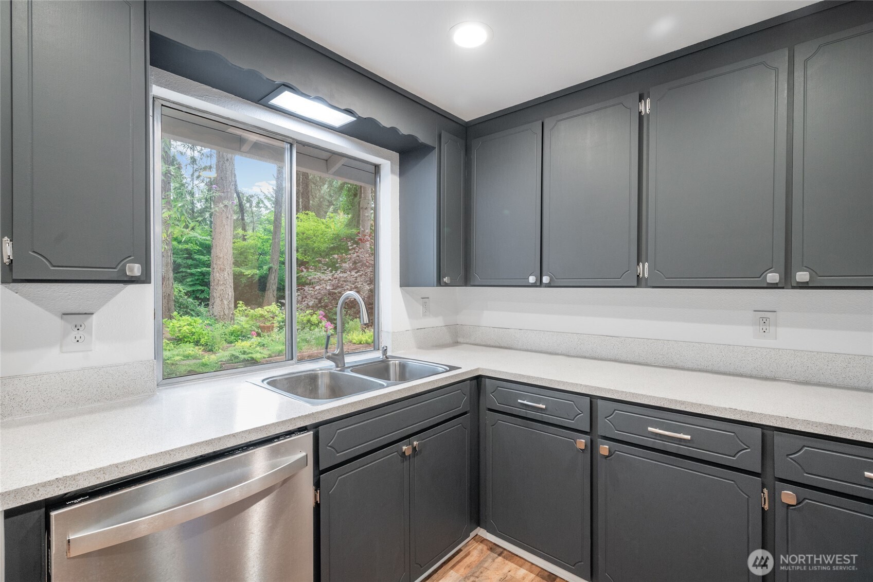 Gig Harbor, Washington, 98335, United States, 3 Bedrooms Bedrooms, ,1 BathroomBathrooms,Residential,For Sale,1908479