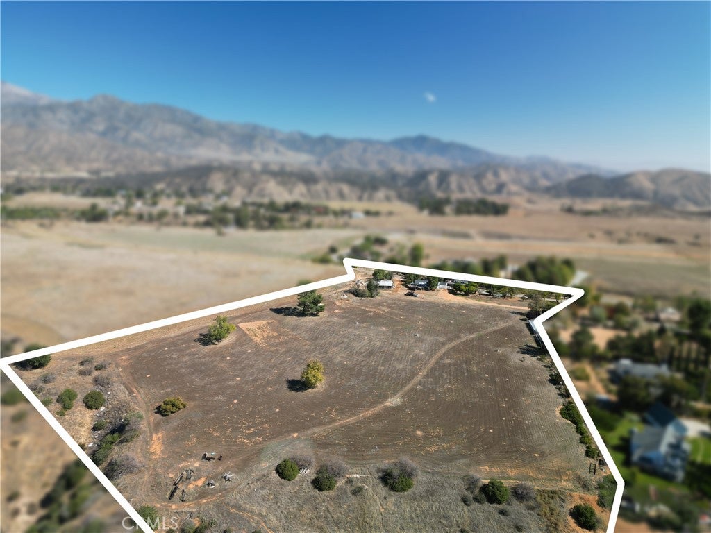 Banning, California, 92220, United States, 6 Bedrooms Bedrooms, ,4 BathroomsBathrooms,Residential,For Sale,1977497