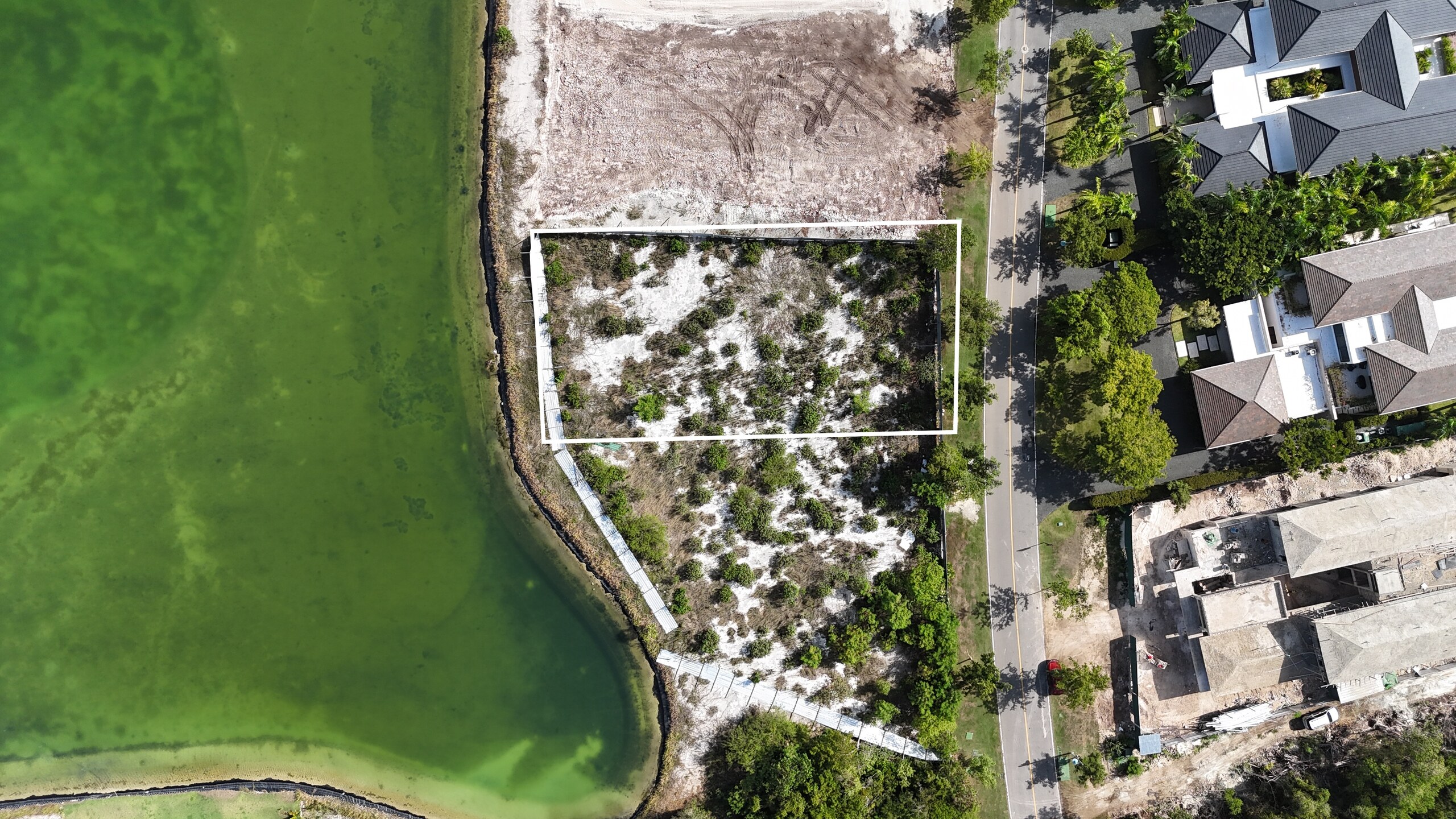  Los Lagos Canoa 5 : Exclusive Residential Land with Lake Views - 物件實景