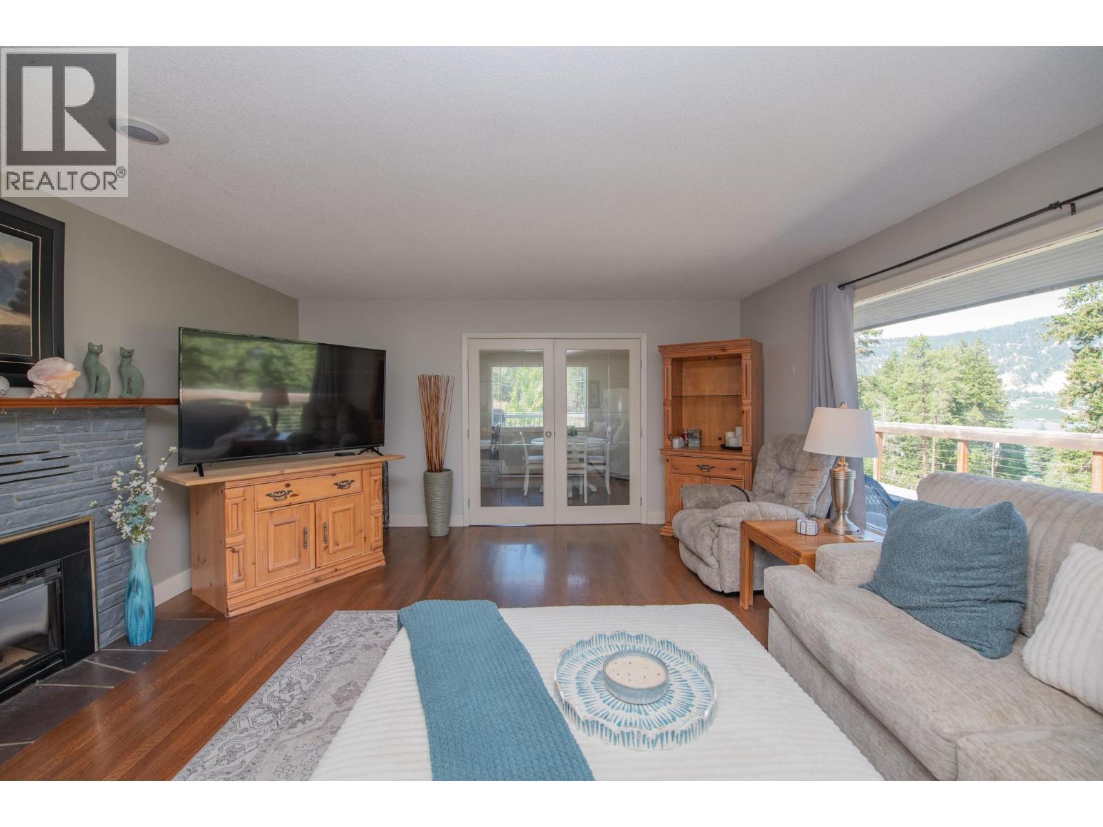 OYAMA, British Columbia, V4V 2C5, CA, 4 Bedrooms Bedrooms, ,2 BathroomsBathrooms,Residential,For Sale,1918800