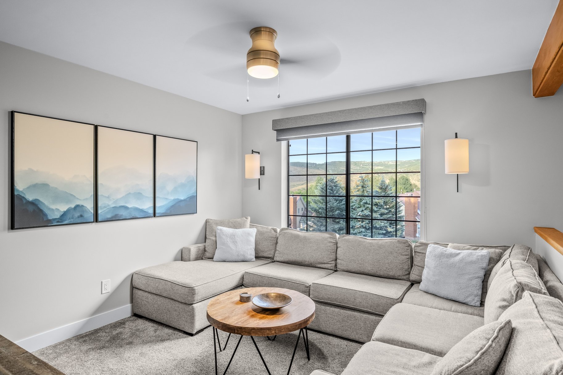  Recently Remodeled in Peaceful Elk Run - 物件實景