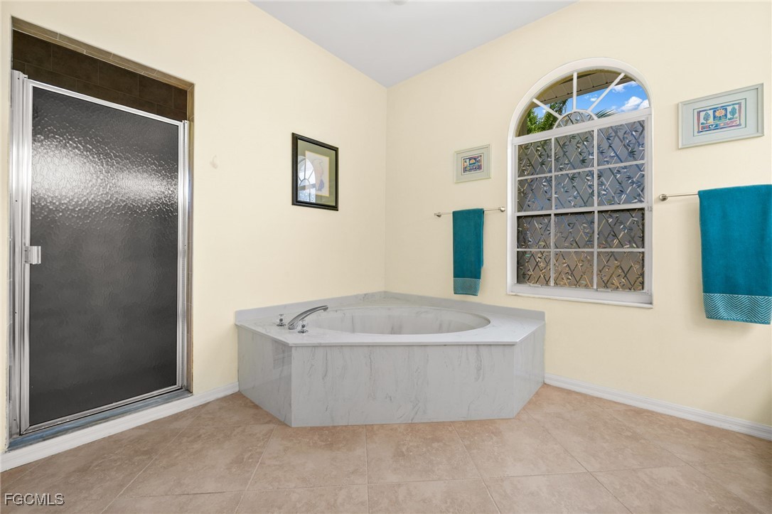 St James City, Florida, 33956, United States, 3 Bedrooms Bedrooms, ,2 BathroomsBathrooms,Residential,For Sale,1937944