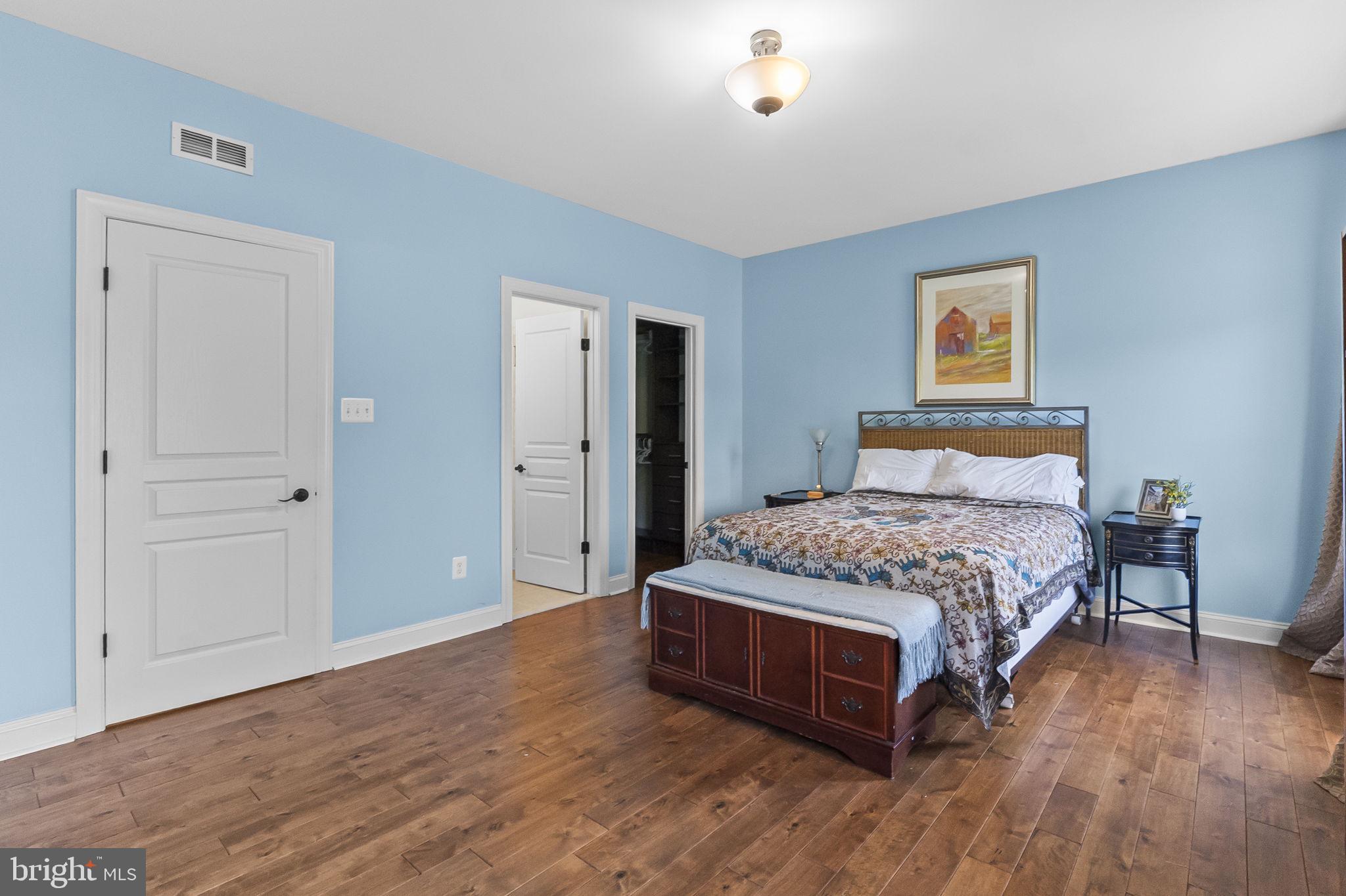 Owings, Maryland, 20736, United States, 6 Bedrooms Bedrooms, ,6 BathroomsBathrooms,Residential,For Sale,2049408