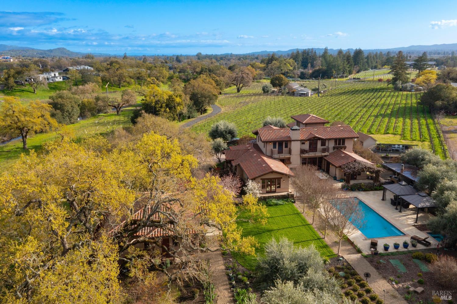 Napa, California, 94558, United States, 8 Bedrooms Bedrooms, ,9 BathroomsBathrooms,Residential,For Sale,1729911