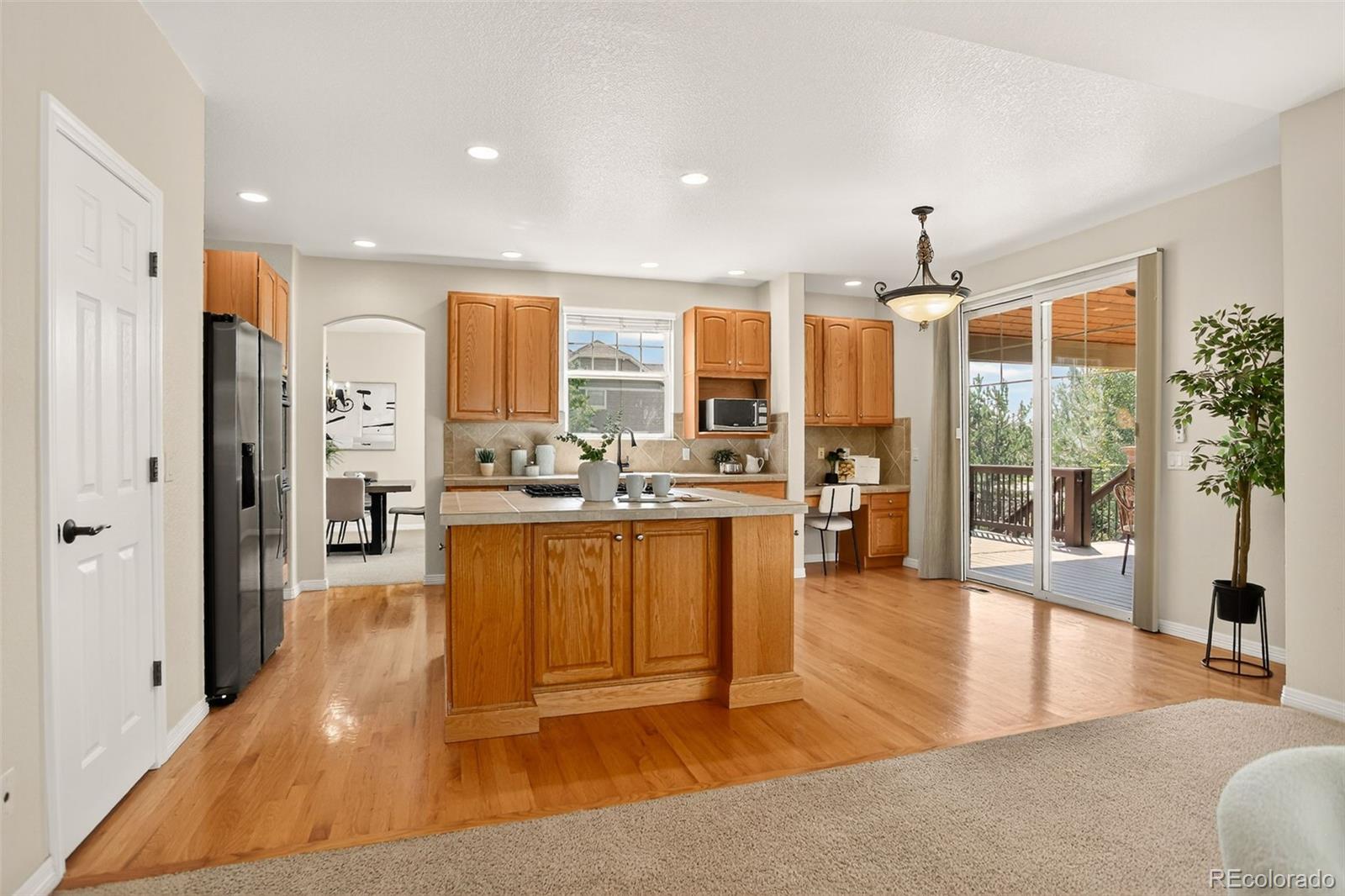 Aurora, Colorado, 80016, United States, 4 Bedrooms Bedrooms, ,4 BathroomsBathrooms,Residential,For Sale,1918774