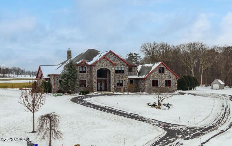 Berwick, Pennsylvania, 18603, United States, 4 Bedrooms Bedrooms, ,3 BathroomsBathrooms,Residential,For Sale,2005736