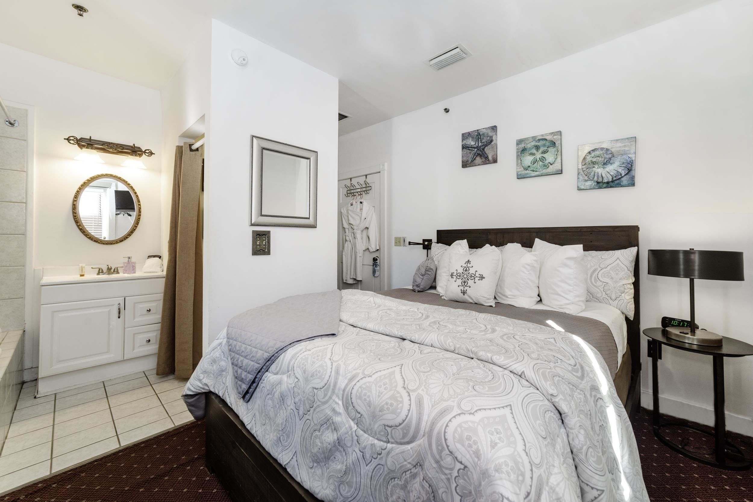 St Augustine, Florida, 32084, United States, 17 Bedrooms Bedrooms, ,17 BathroomsBathrooms,Residential,For Sale,1995704